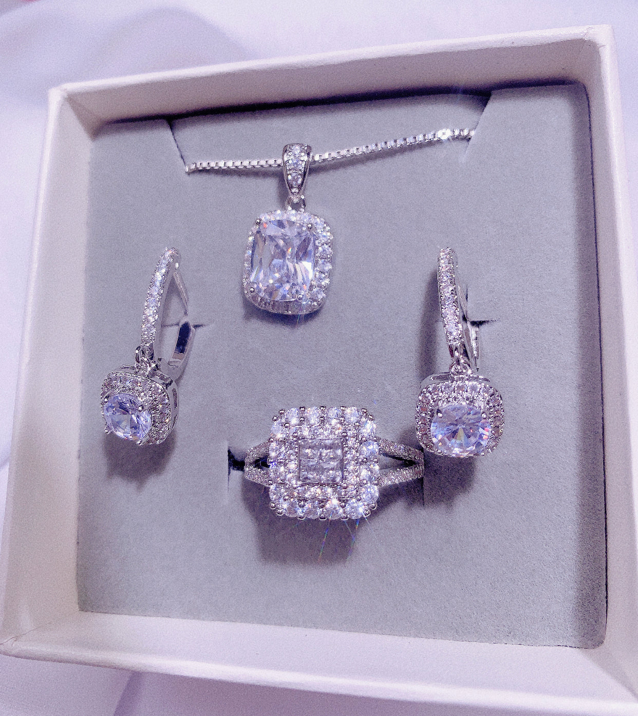 Ladies Fashion Jewelry 3-piece Set, White Shiny Square Necklace, Shiny Versatile Square Earrings, Shiny Square Ring